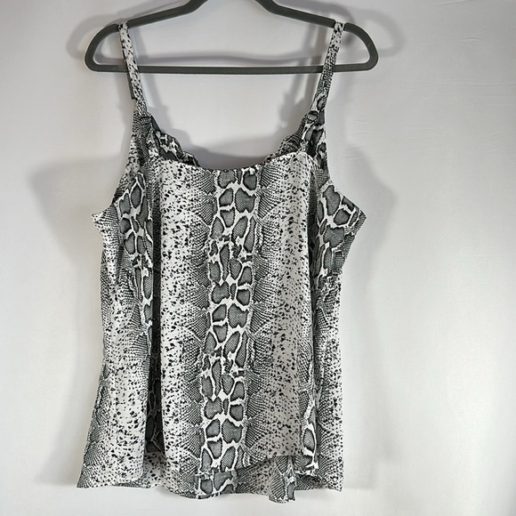 Love & Legend Snakeskin Print Chiffon Cami Tank Top NWT - Picture 4 of 5
